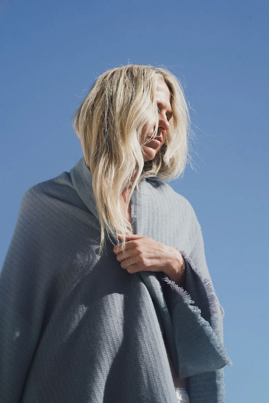Starlight Cashmere Throw - Image 3